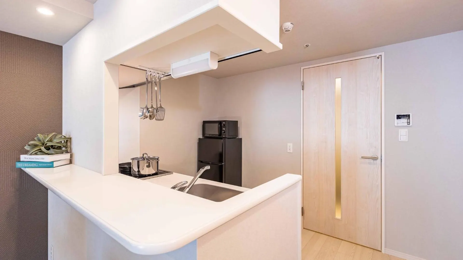 Fds Aura Apartment Osaka 0*,